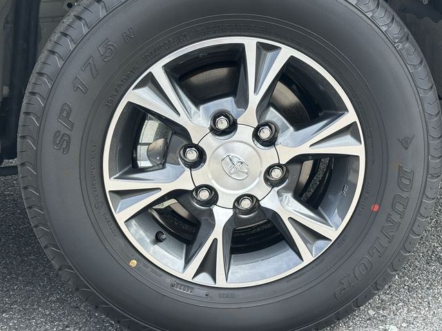 TOYOTA HIACE van 2WD 2025