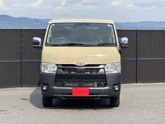 TOYOTA HIACE van 2WD 2025