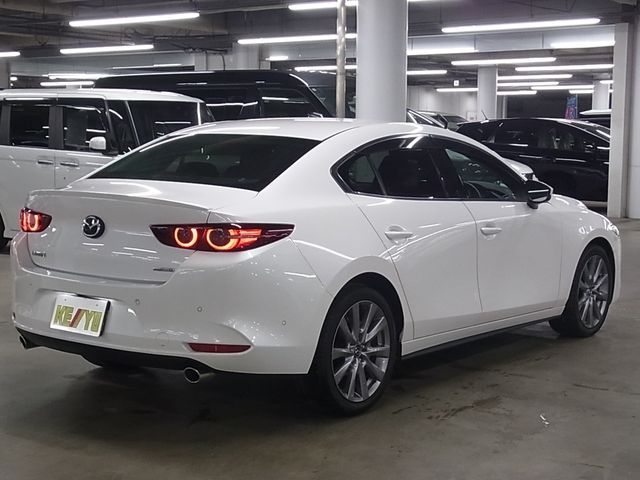 MAZDA MAZDA3 SEDAN 2021