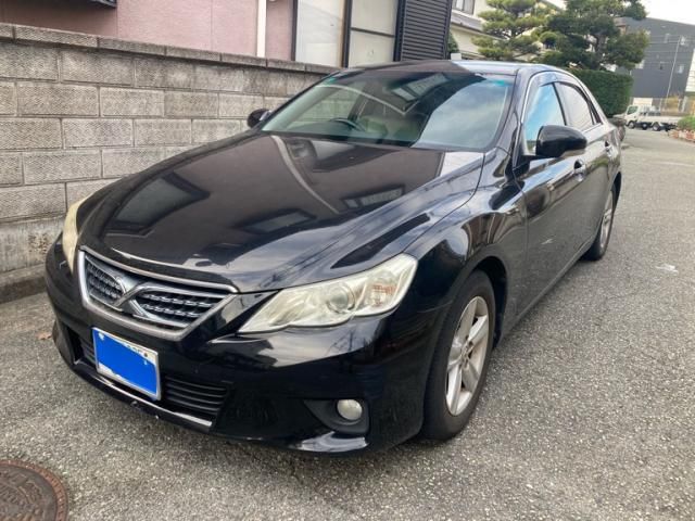 TOYOTA MARK X 2010