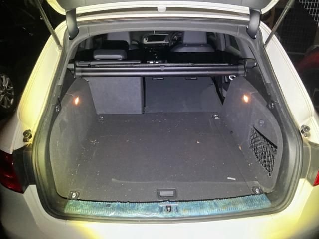 AUDI AUDI A4 AVANT 2010