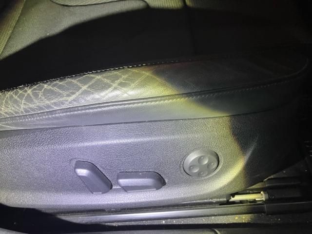 AUDI AUDI A4 AVANT 2010