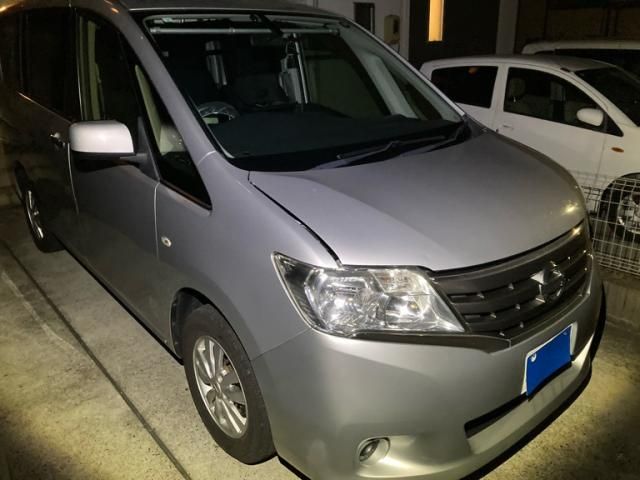 NISSAN SERENA  WG 4WD 2012