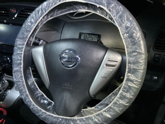 NISSAN SERENA  WG 4WD 2012