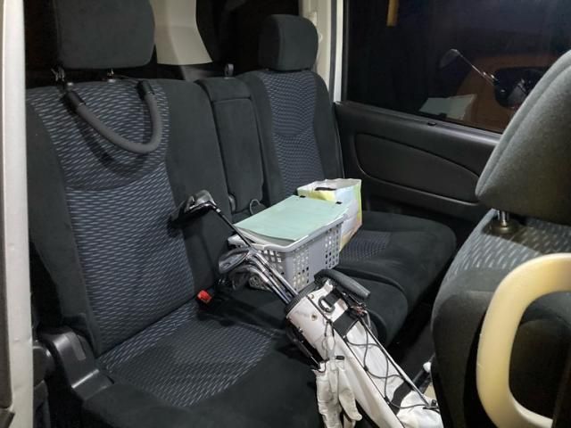 NISSAN SERENA  WG 4WD 2012