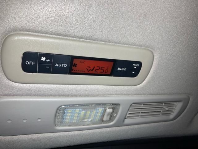 NISSAN SERENA  WG 4WD 2012