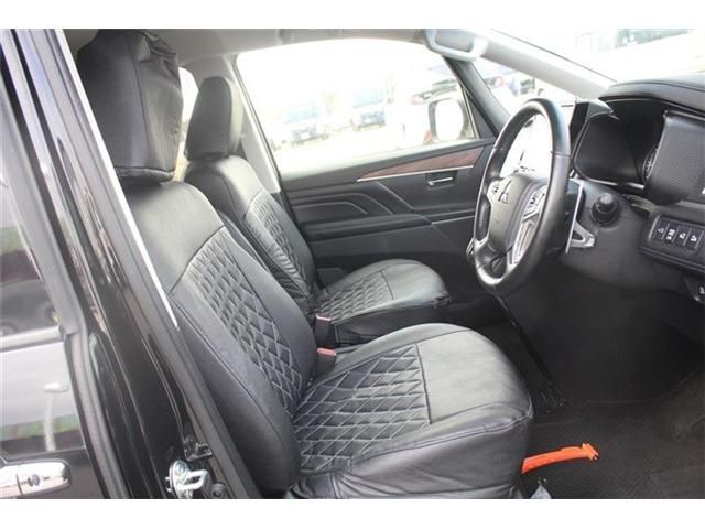 MITSUBISHI DELICA D:5 4WD 2023