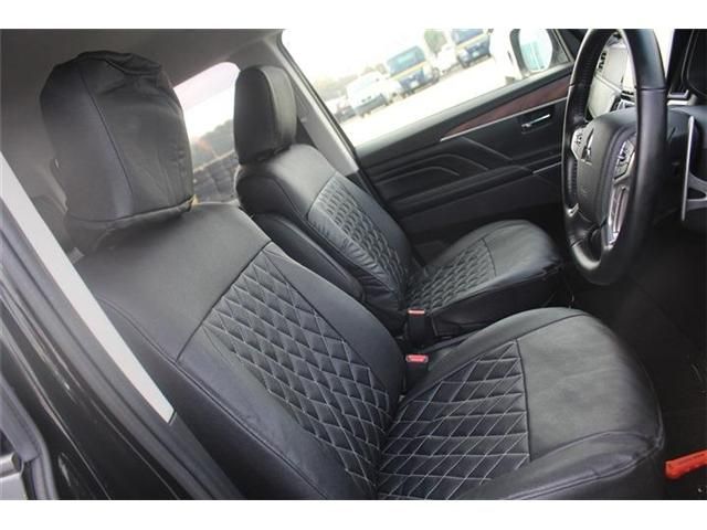 MITSUBISHI DELICA D:5 4WD 2023