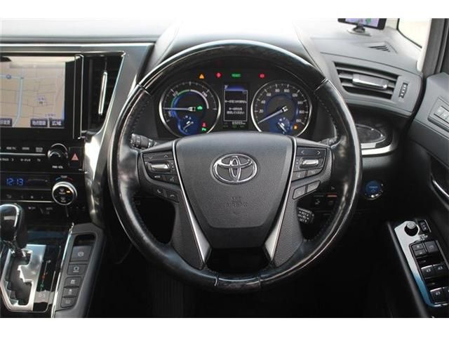 TOYOTA ALPHARD hybrid 4WD 2018