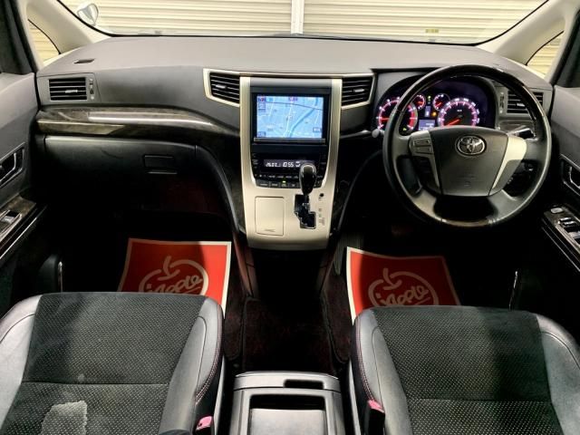 TOYOTA VELLFIRE 2014