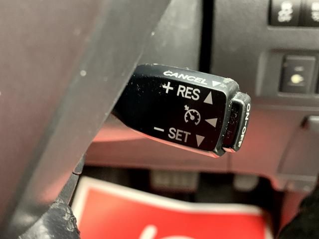 TOYOTA VELLFIRE 2014