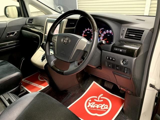 TOYOTA VELLFIRE 2014