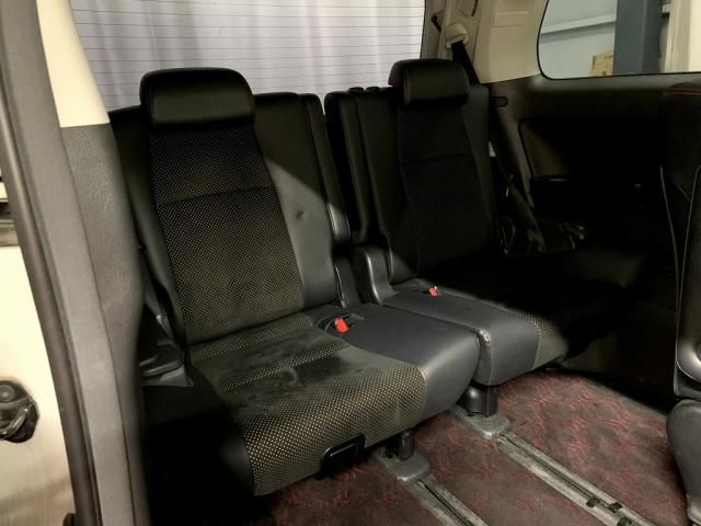 TOYOTA VELLFIRE 2014