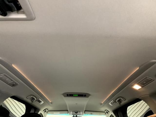 TOYOTA VELLFIRE 2014