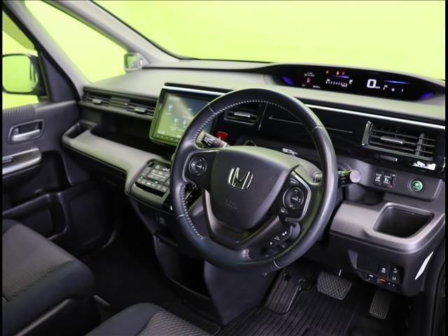 HONDA STEPWAGON SPADA 2016