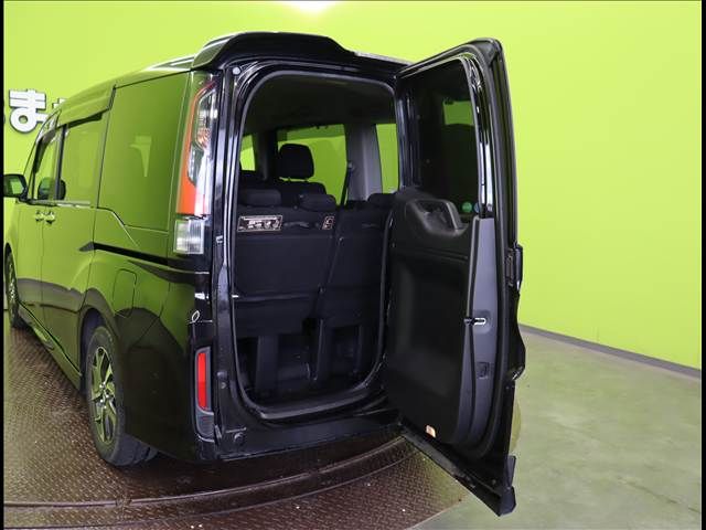 HONDA STEPWAGON SPADA 2016