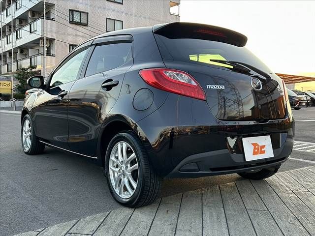 MAZDA DEMIO 2014