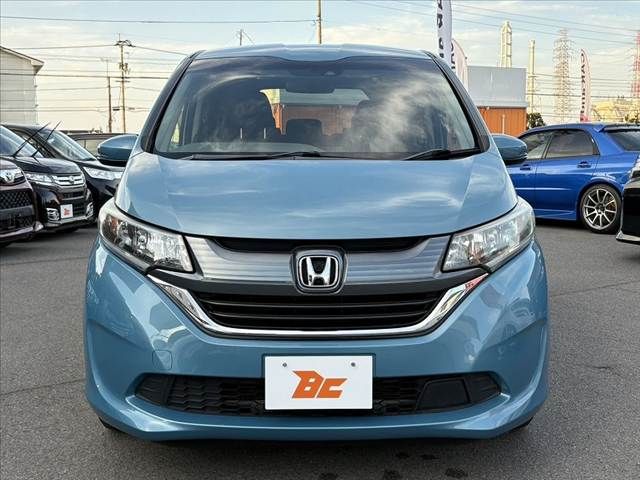 HONDA FREED 2016