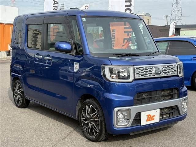 DAIHATSU WAKE 2016
