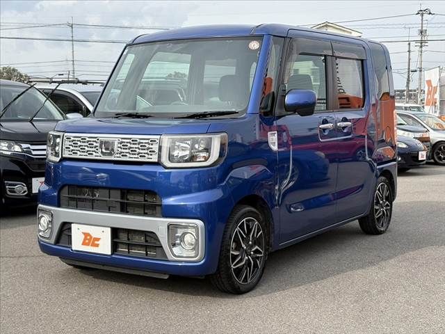 DAIHATSU WAKE 2016