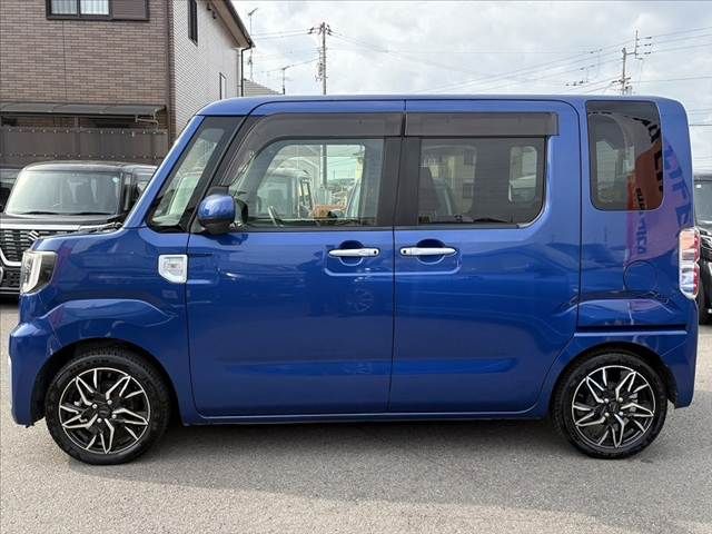 DAIHATSU WAKE 2016