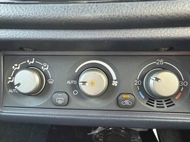 MITSUBISHI LANCER  4WD 2002