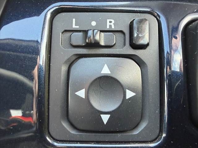 MITSUBISHI LANCER  4WD 2002