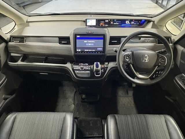 HONDA FREED HYBRID 2016