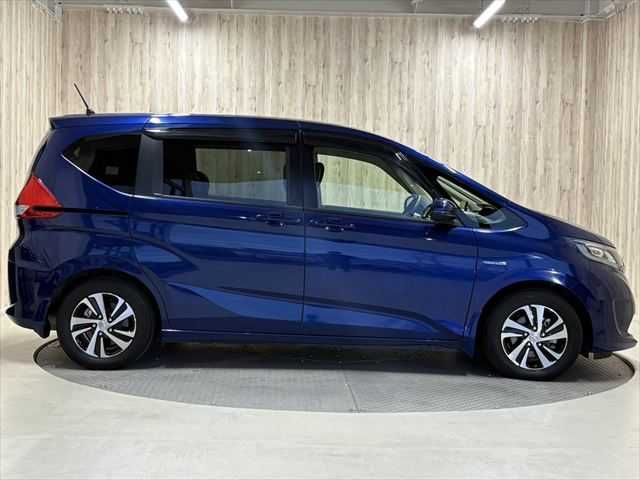 HONDA FREED HYBRID 2016