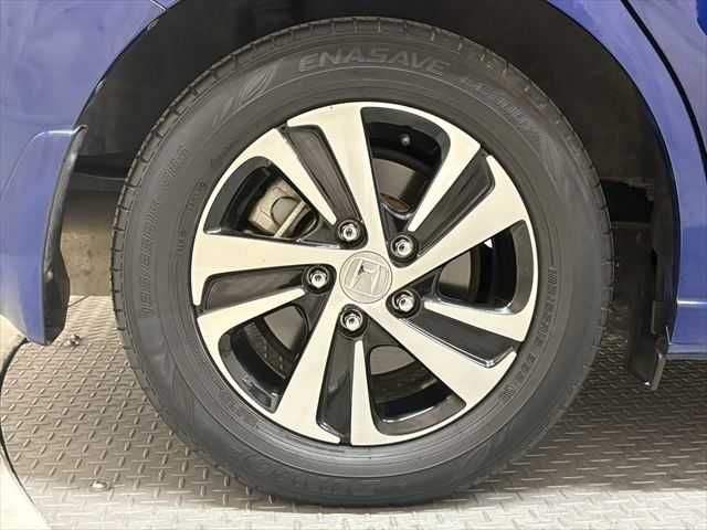 HONDA FREED HYBRID 2016