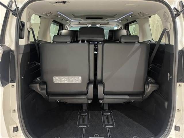 TOYOTA VELLFIRE 2015