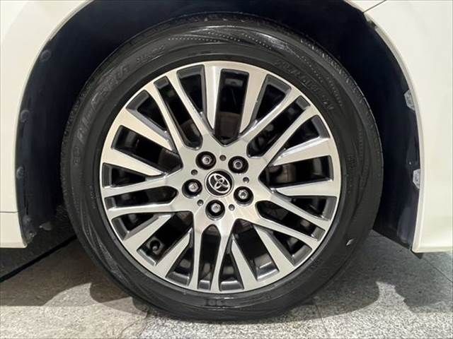 TOYOTA VELLFIRE 2015