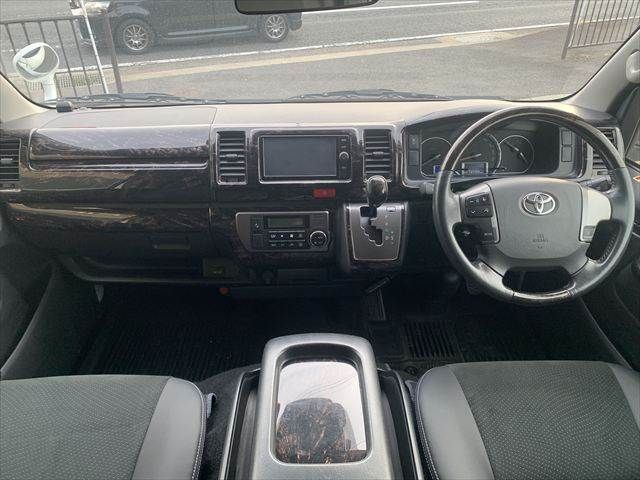 TOYOTA HIACE van 2WD 2018