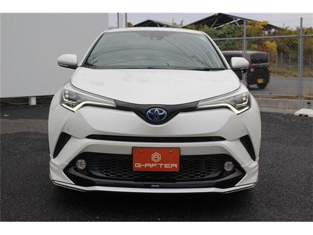 TOYOTA C-HR 2017