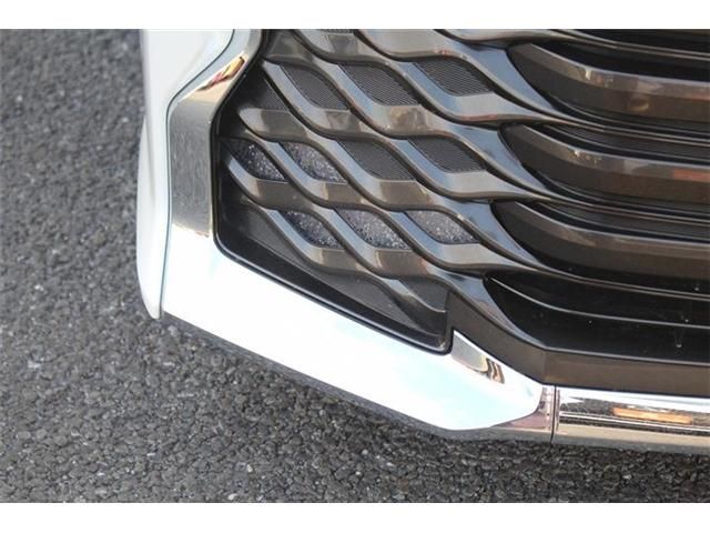 TOYOTA VOXY HYBRID 2025