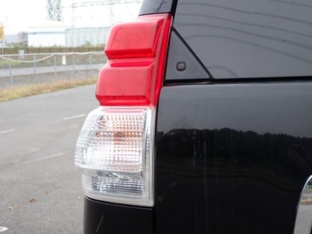 TOYOTA LANDCRUISER PRADO 2010