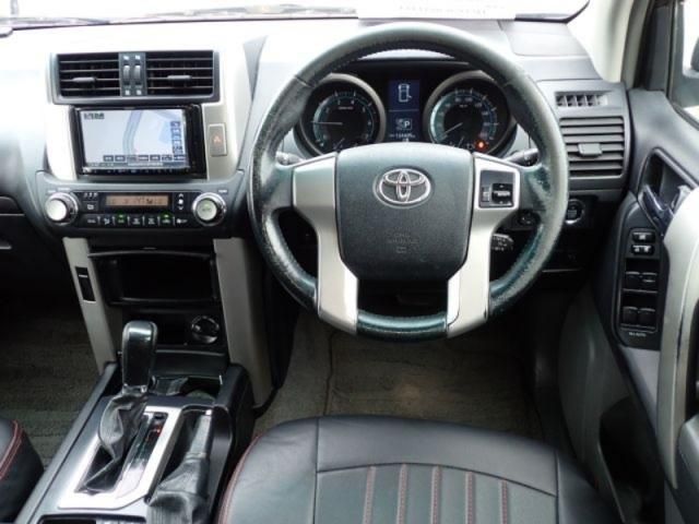 TOYOTA LANDCRUISER PRADO 2010