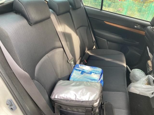 SUBARU LEGACY B4 2011