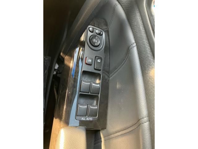 HONDA ELYSION PRESTIGE 4WD 2012