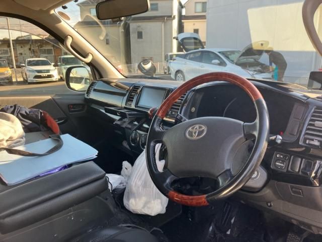 TOYOTA HIACE van 2WD 2012