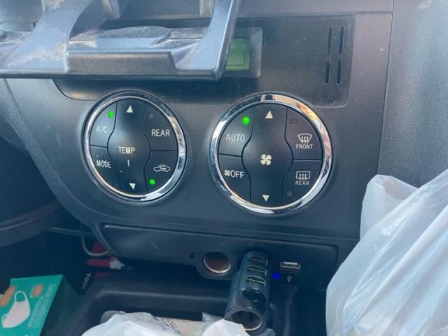 TOYOTA HIACE van 2WD 2012