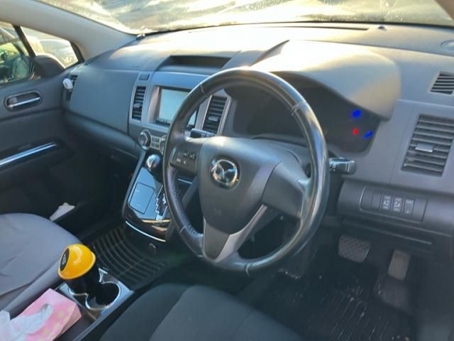 MAZDA MPV 2011