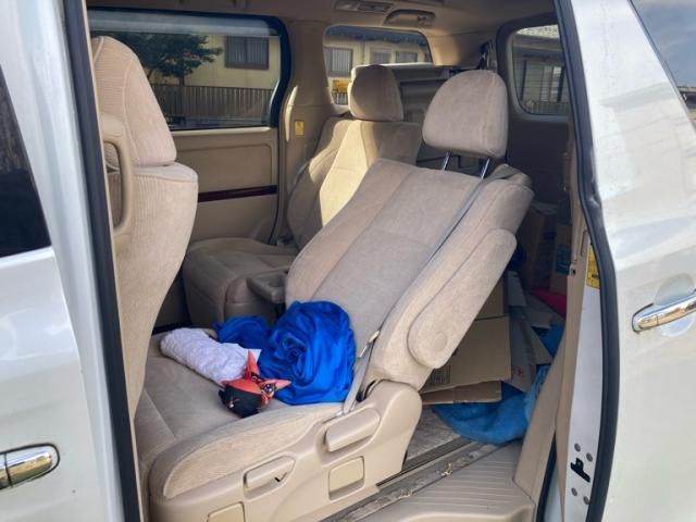 TOYOTA ALPHARD 4WD 2011