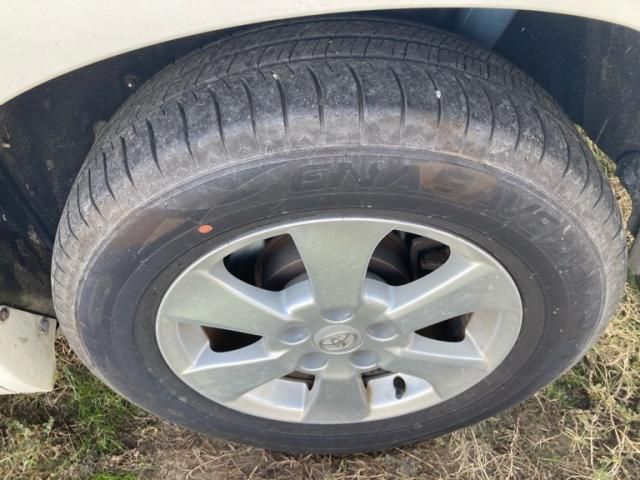 TOYOTA ALPHARD 4WD 2011