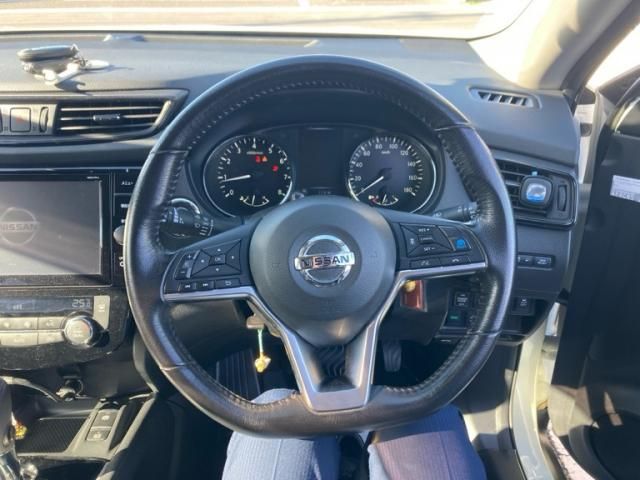 NISSAN X-TRAIL 4WD 2018