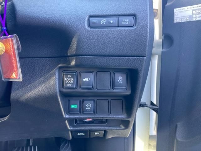 NISSAN X-TRAIL 4WD 2018