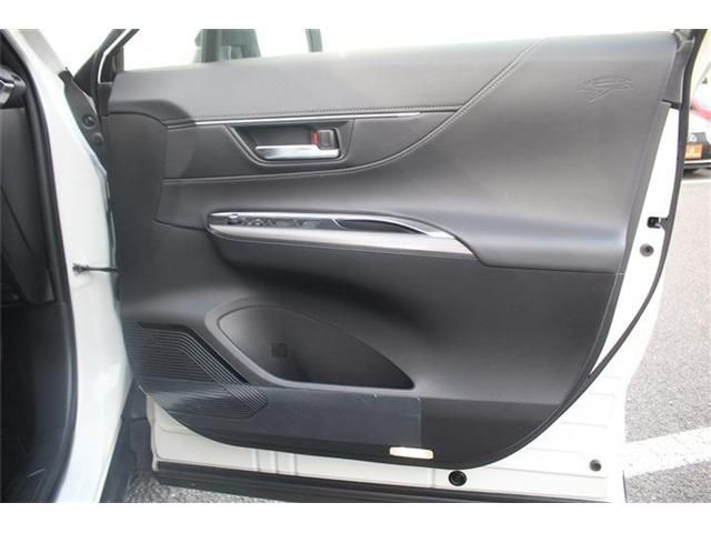 TOYOTA HARRIER 4WD 2020