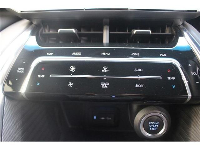 TOYOTA HARRIER 4WD 2020