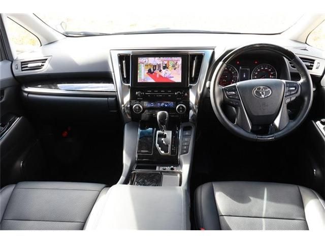 TOYOTA ALPHARD 4WD 2022