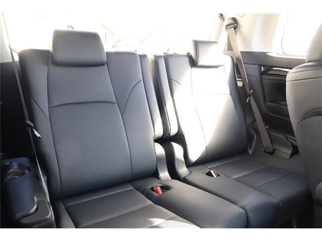 TOYOTA ALPHARD 4WD 2022